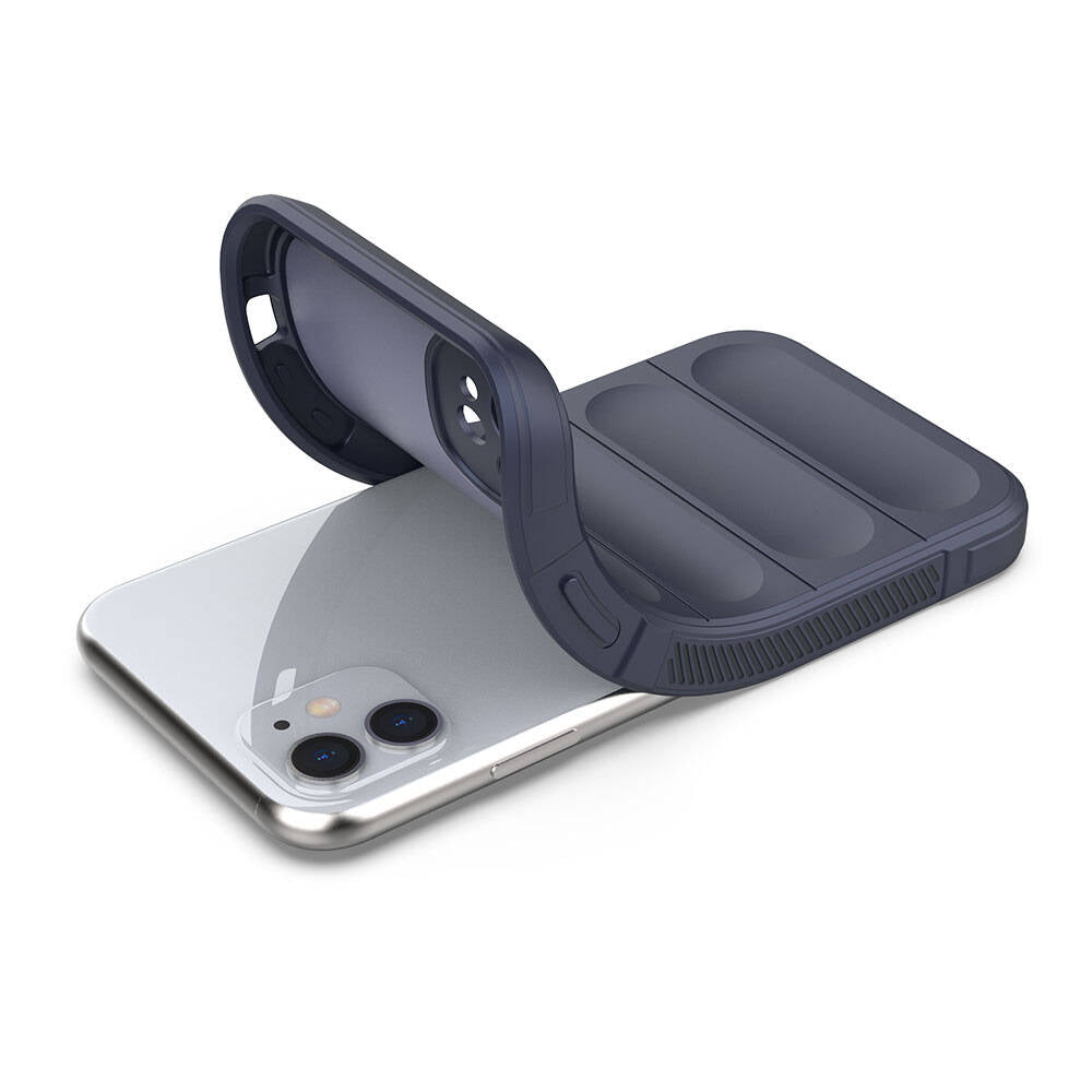 Apple iPhone 11 Kılıf Esnek TPU Oyuklu Arka Yüzey Tasarımlı Zore Etnik Silikon Kapak Koyu Yeşil