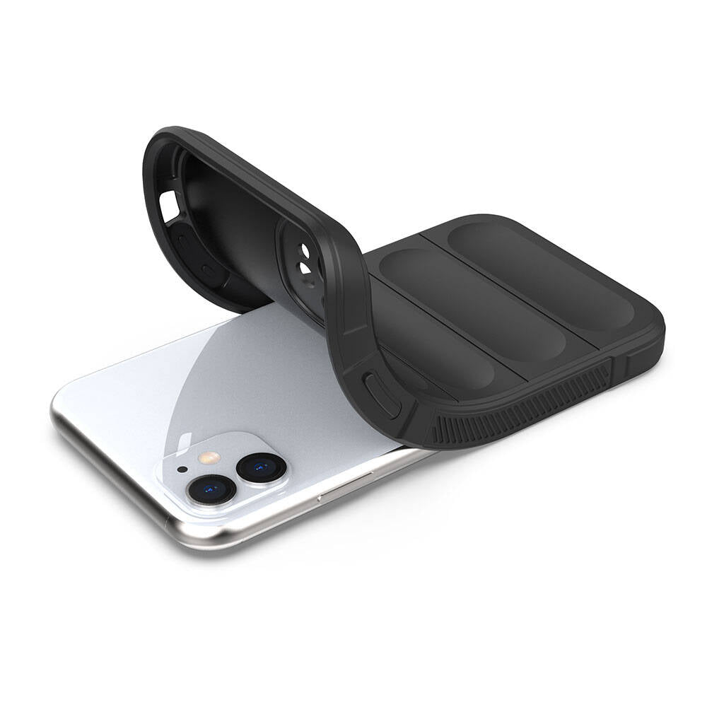 Apple iPhone 11 Kılıf Esnek TPU Oyuklu Arka Yüzey Tasarımlı Zore Etnik Silikon Kapak Koyu Yeşil