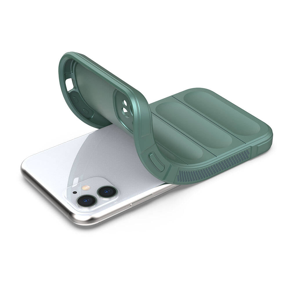 Apple iPhone 11 Kılıf Esnek TPU Oyuklu Arka Yüzey Tasarımlı Zore Etnik Silikon Kapak Koyu Yeşil