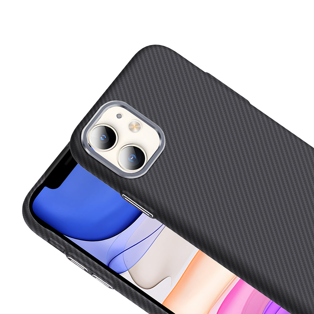Apple iPhone 11 Kılıf M-safe Şarj Özellikli Karbon Fiber Görünümlü Zore Gros Kapak Desert Titanyum