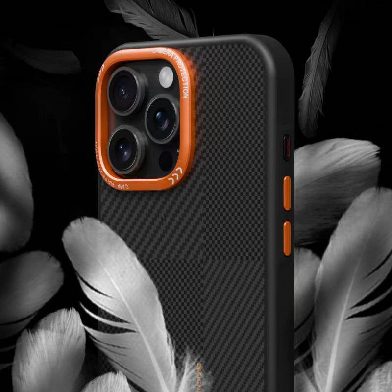Apple iPhone 14 Pro Max Kılıf M-safe Şarj Özellikli Karbon Fiber Görünümlü Zore Kamp Kapak Turuncu