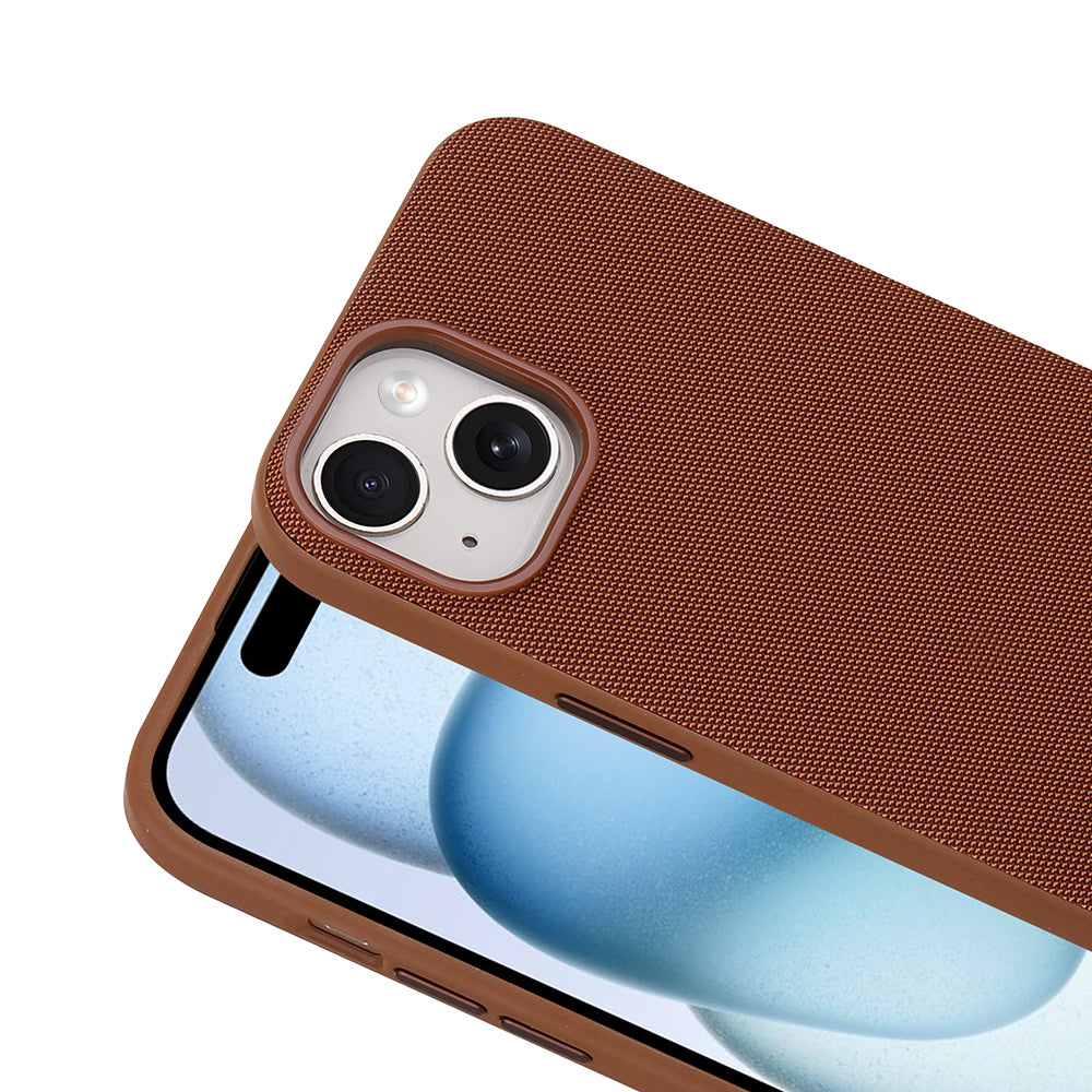 Apple iPhone 15 Kılıf M-Safe Şarj Özellikli Kumaş Tasarımlı Zore Miami Sert PC Kapak Kahverengi