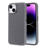 Apple iPhone 15 Kılıf M-safe Şarj Özellikli Karbon Fiber Görünümlü Zore Troy Kapak Gümüş