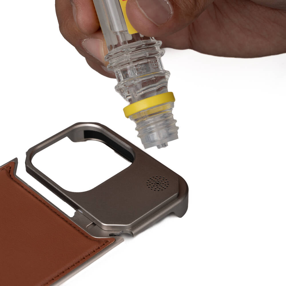 Apple iPhone 15 Pro Kılıf M-safe Şarj Özellikli Mekanizmalı Koku Hazneli Zore Mostar Kapak Siyah