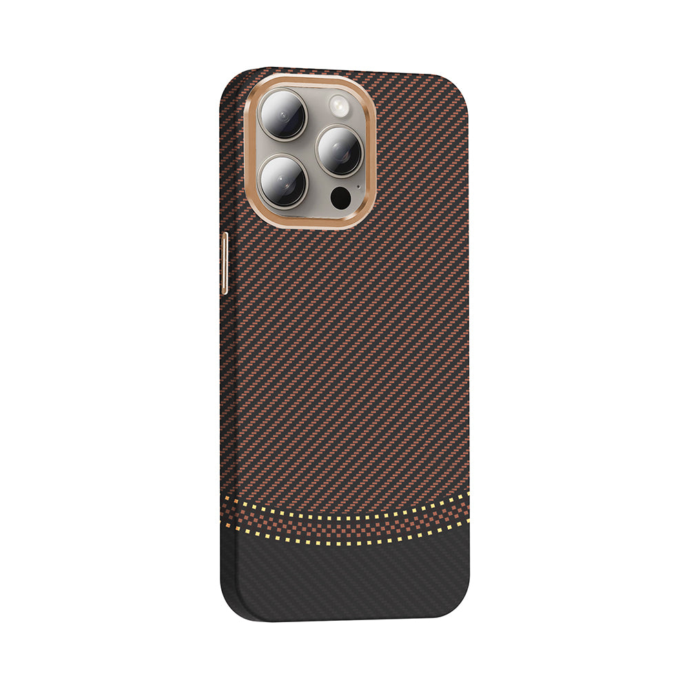 Apple iPhone 15 Pro Max Kılıf M-safe Şarj Özellikli Karbon Fiber Görünümlü Zore Gros Kapak Desert Titanyum