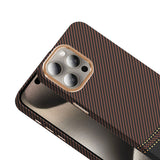 Apple iPhone 15 Pro Max Kılıf M-safe Şarj Özellikli Karbon Fiber Görünümlü Zore Gros Kapak Gold-Siyah