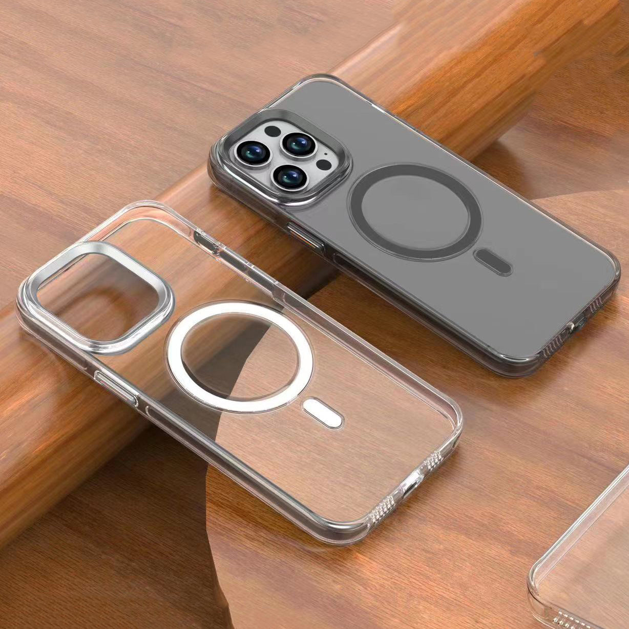 Apple iPhone 15 Pro Max Kılıf Zore Wireless Şarj Özellikli Şeffaf Efsane Kapak Renksiz