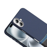 Apple iPhone 16 Plus Kılıf M-safe Şarj Özellikli Karbon Fiber Görünümlü Zore Gros Kapak Gold-Siyah