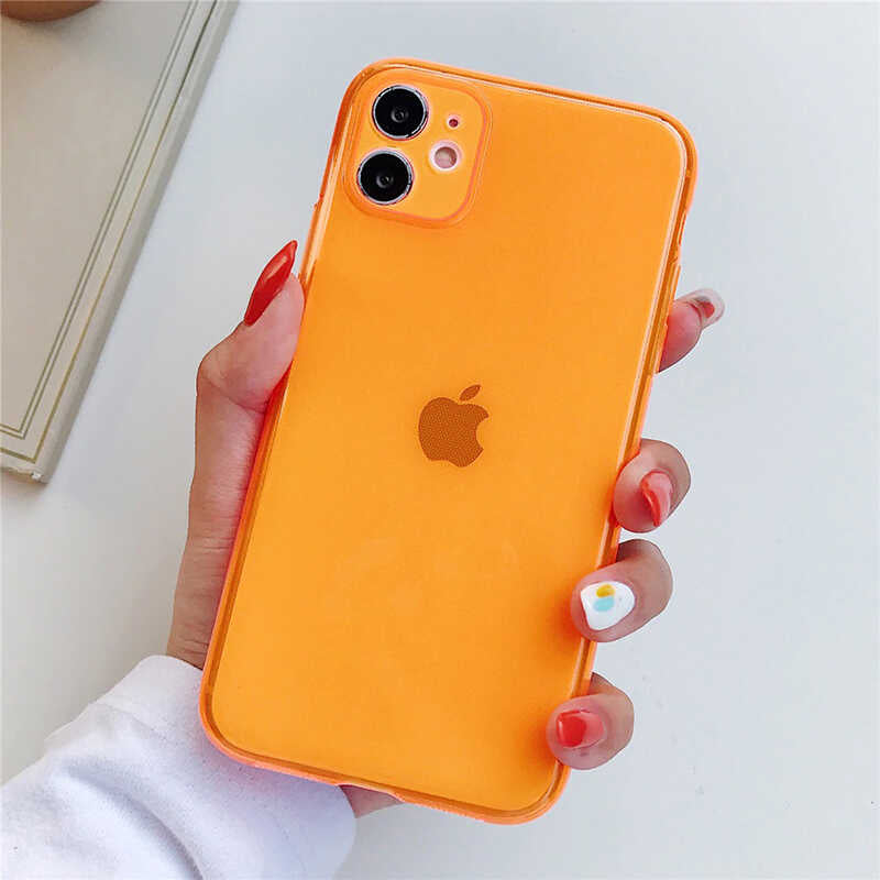 Apple iPhone SE 2022 Kılıf Zore Mun Silikon Sarı
