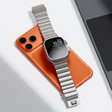 Apple Watch 44mm Zore KRD-152 Titanyum Silikon Kordon Siyah-Turuncu