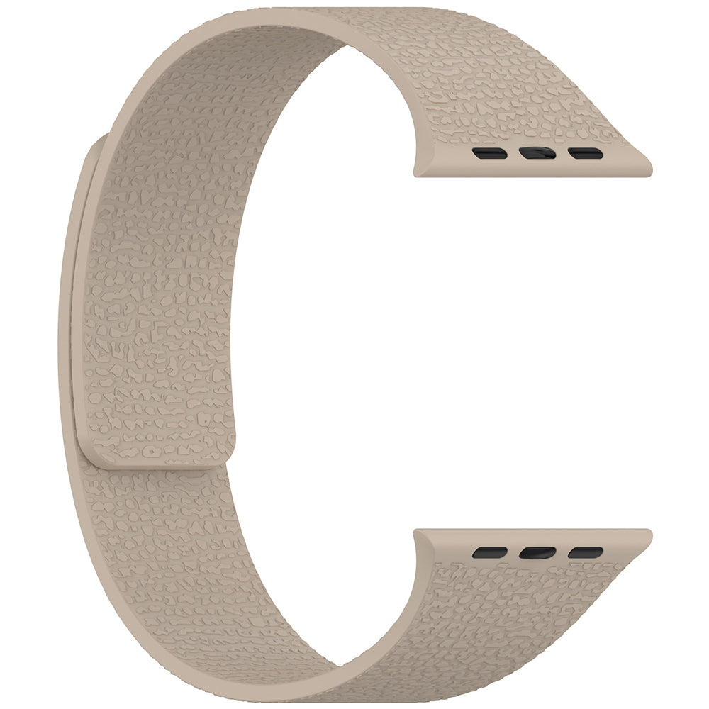 Apple Watch 7 45mm Zore KRD-136 Kabartma Desenli Silikon Kordon Starlight