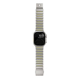 Apple Watch 7 45mm Zore KRD-152 Titanyum Silikon Kordon Siyah-Yeşil