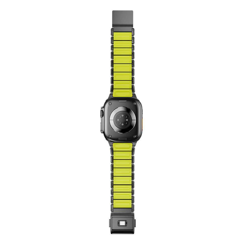 Apple Watch 7 45mm Zore KRD-152 Titanyum Silikon Kordon Siyah-Turuncu