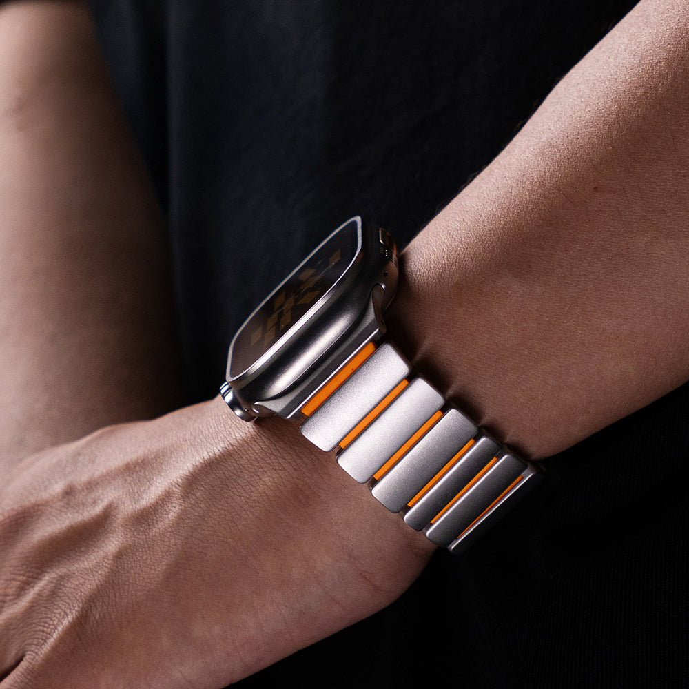 Apple Watch Ultra 49mm Zore KRD-149 Metal Silikon Kordon Gümüş-Turuncu
