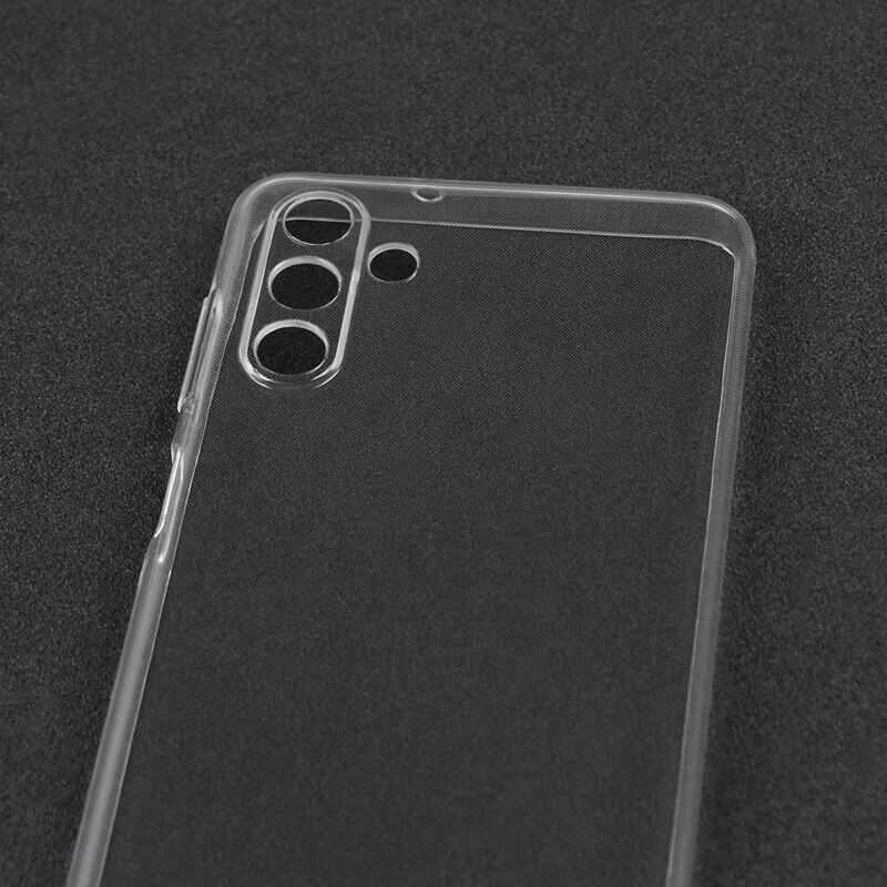 Galaxy A04S Kılıf Zore Süper Silikon Kapak Renksiz