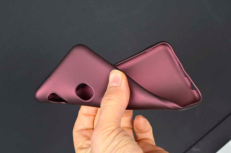 Galaxy A20E Kılıf Zore Premier Silikon Kapak Siyah