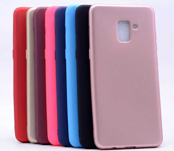 Galaxy A8 Plus 2018 Kılıf Zore Premier Silikon Kapak Siyah