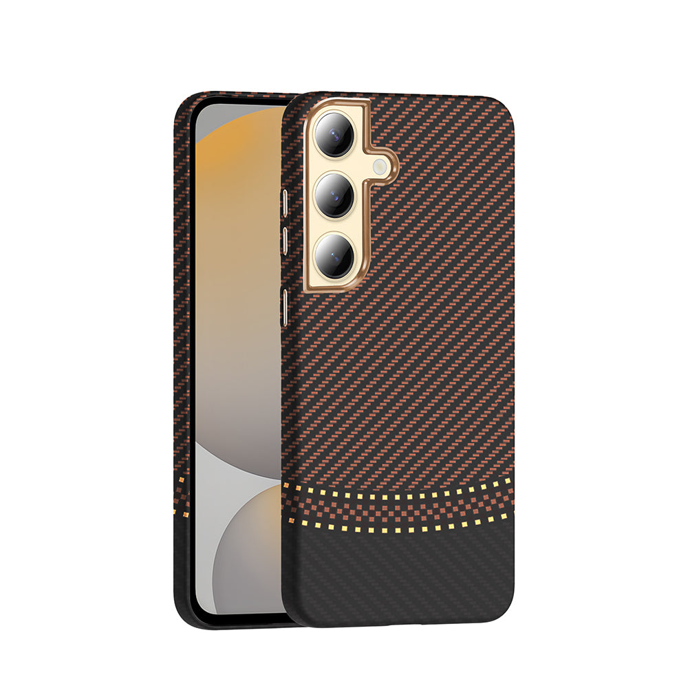 Galaxy S24 Kılıf M-safe Şarj Özellikli Karbon Fiber Görünümlü Zore Gros Kapak Gold-Siyah