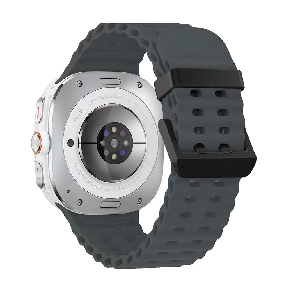 Galaxy Watch Ultra 47mm Zore KRD-118 Tırtıklı Tasarım Silikon Kordon Koyu Kırmızı