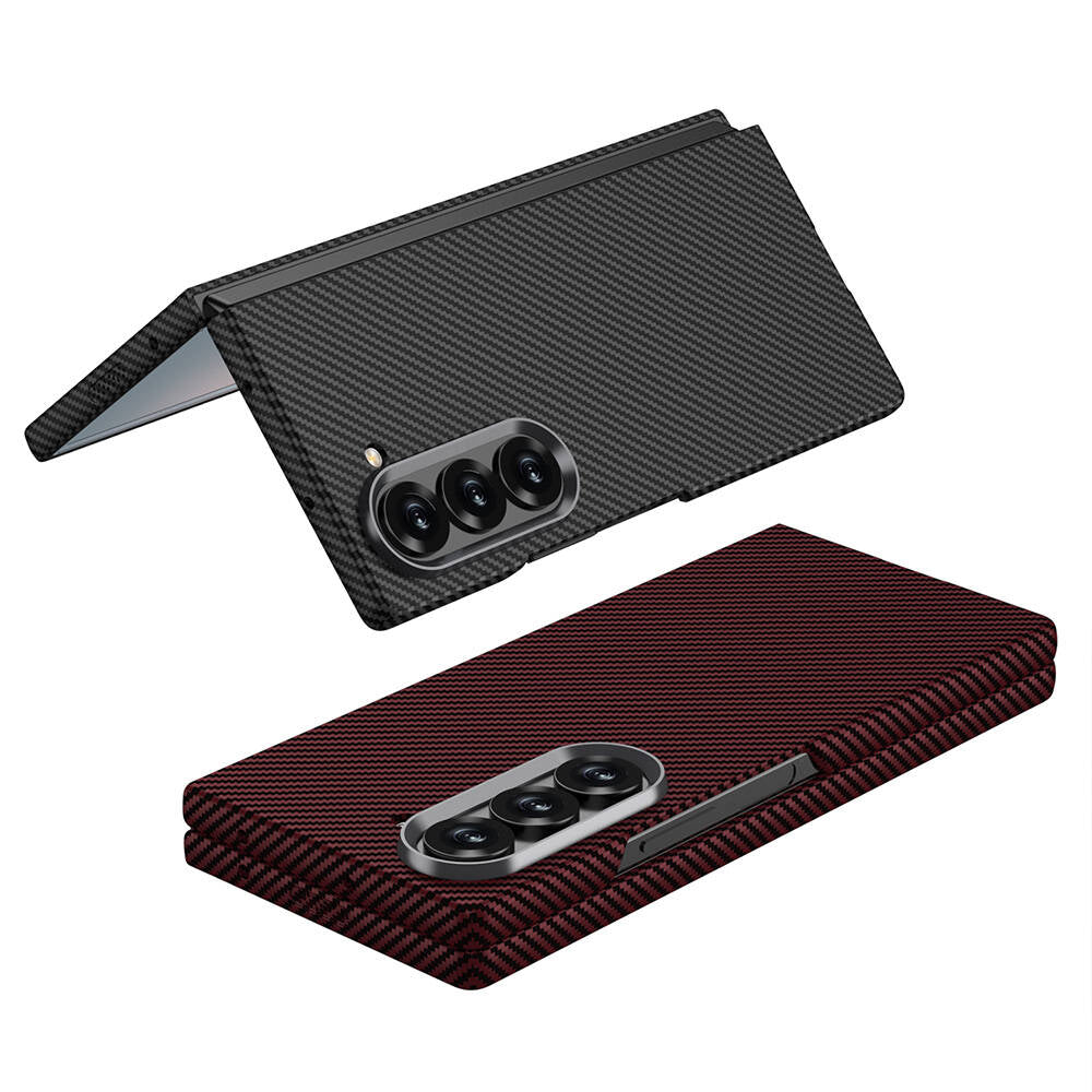 Galaxy Z Fold 6 Kılıf Kamera Korumalı Karbon Fiber Tasarımlı Arka Yüzey Zore Kıpta Karbon Kapak Kırmızı