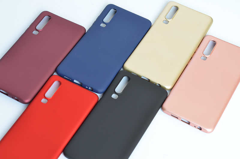 Huawei P30 Kılıf Zore Premier Silikon Kapak Gold