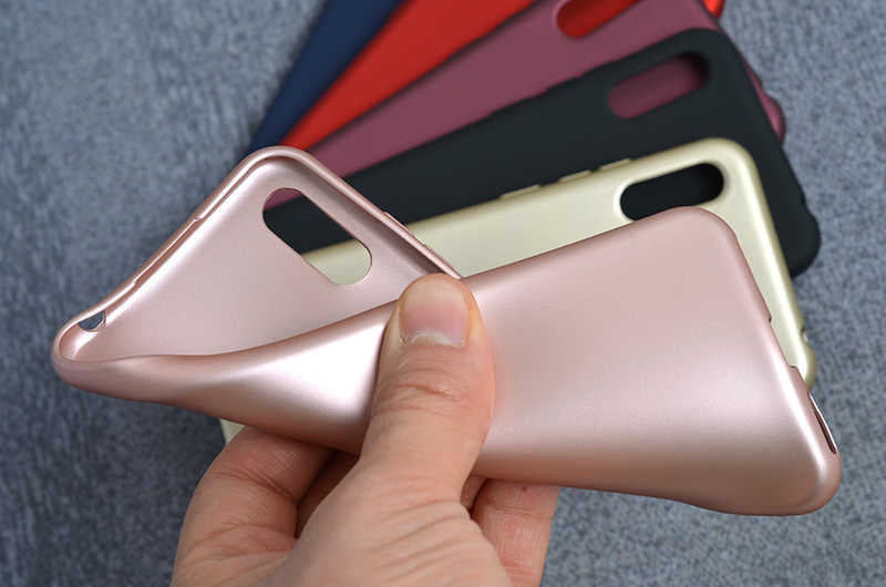 Huawei Y6 2019 Kılıf Zore Premier Silikon Kapak Kırmızı