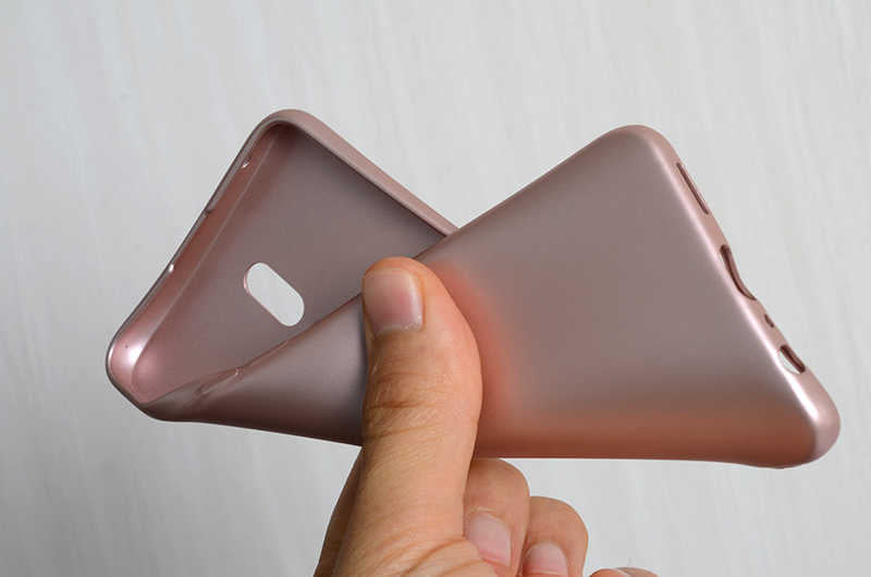 Oppo Reno Z Kılıf Zore Premier Silikon Kapak Siyah