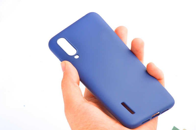 Xiaomi Mi 9 Lite Kılıf Zore Premier Silikon Kapak Siyah