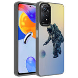 Xiaomi Redmi Note 12 Pro 4G Kılıf Desenli Zore Dragon Sert Kapak Astronot