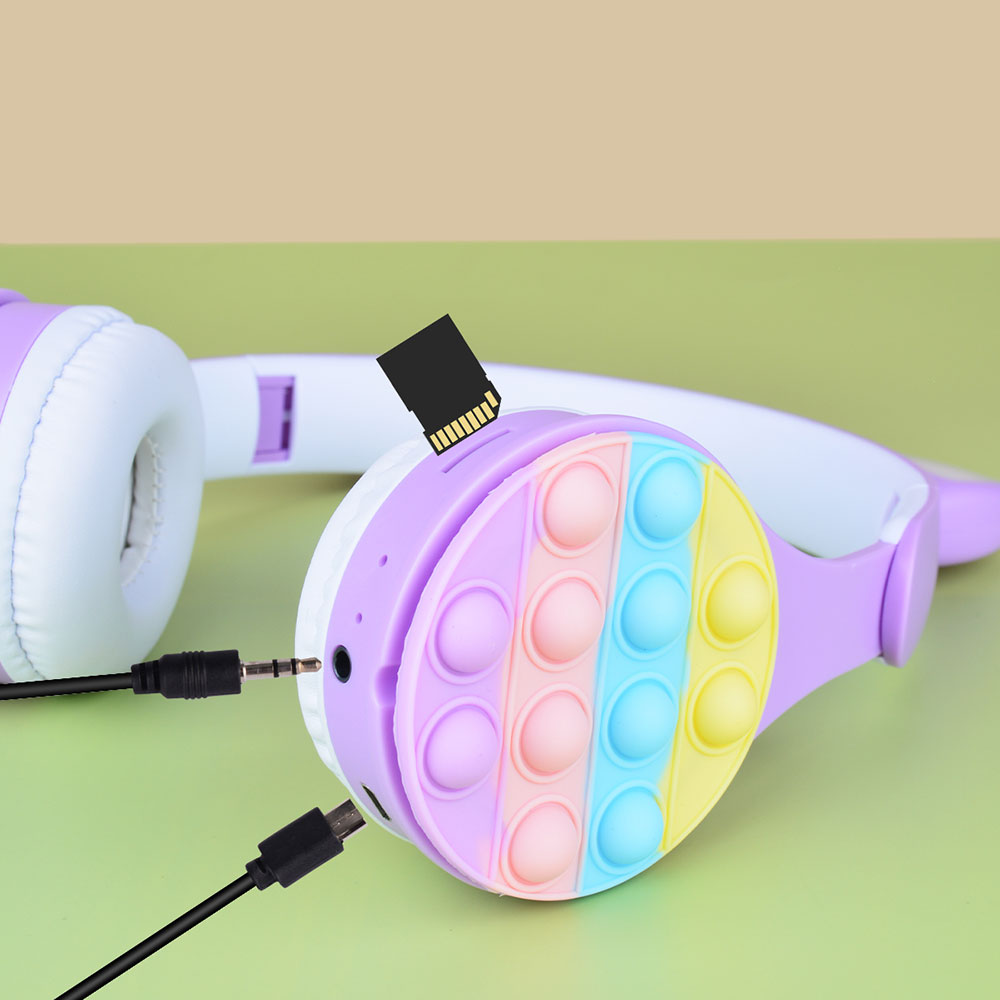 Zore B30 RGB Led Işıklı Kedi Kulağı Band Tasarımı Ayarlanabilir Katlanabilir Kulak Üstü Bluetooth Kulaklık Mor
