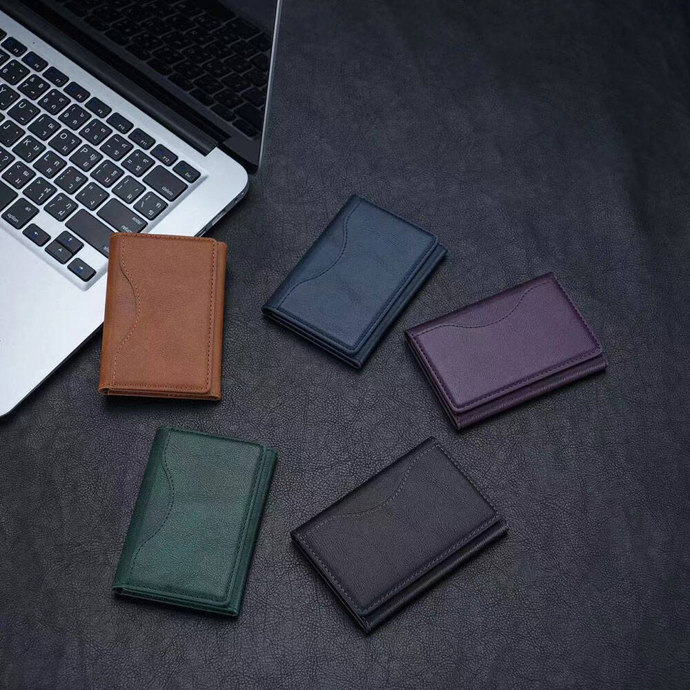 Zore CRD-04 Suni Deri Görünümlü 5 Hazneli Magnetik Kartlık Siyah