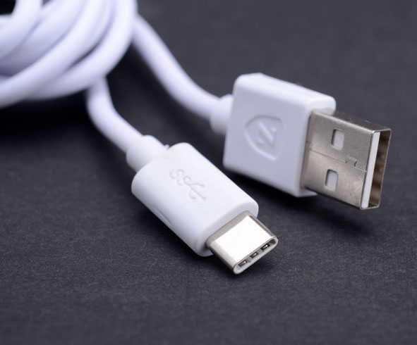 Zore Metro Serisi ZR-TC01 Type-C 2 in 1 Şarj Seti Beyaz
