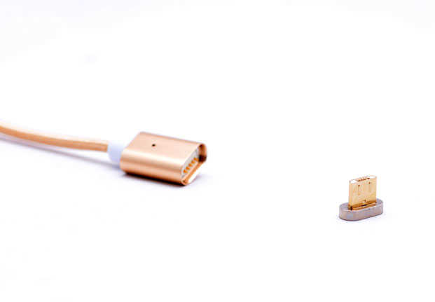 Zore Mıknatıslı 8600 Micro Usb Kablo Rose Gold