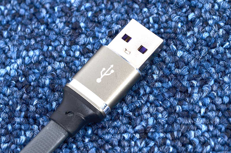 Zore Lightning Vera Usb Kablo Siyah